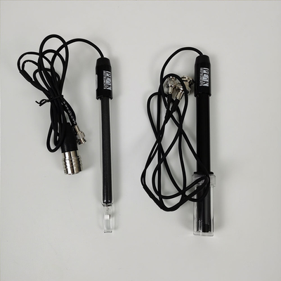 디지털 벤치 톱 Ph 전도성 미터 실험실 온도 정확성 5- 60C ± 0.4C